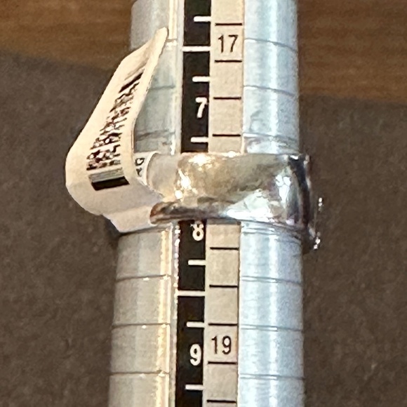 Beautiful Triple Row Sapphire & Diamond Ring - Picture 6 of 12